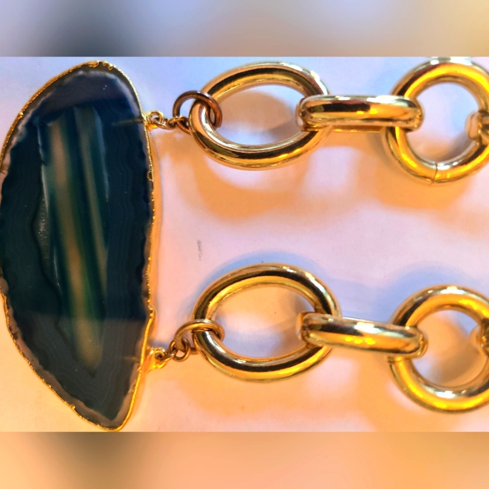 Gold and Blue Sliced Agate Necklace